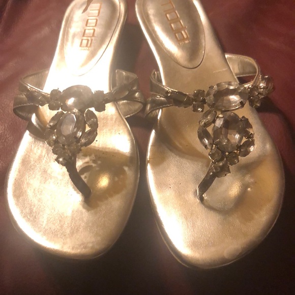 Moda Shoes - Picture 4 of 4